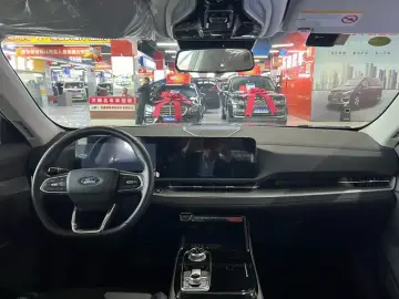 2025 Ford Equator Sport с пробегом 9 000 км