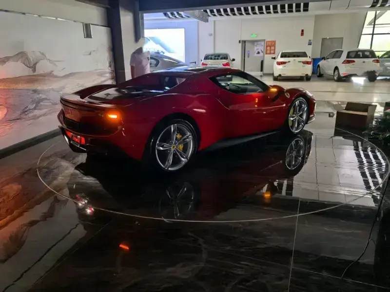 2021 Ferrari 296 с пробегом 6 500 км