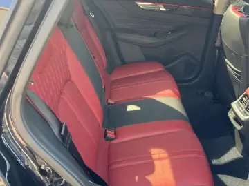 2023 Dongfeng Aeolus Yixuan Max с пробегом 30 300 км