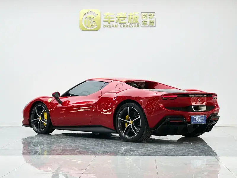 2021 Ferrari 296 с пробегом 4 700 км