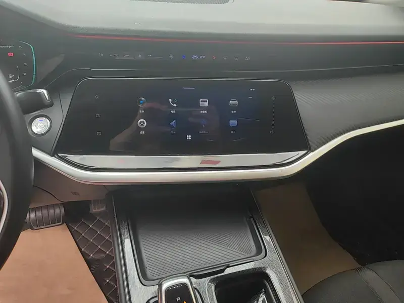 2021 Dongfeng Aeolus Yixuan Max с пробегом 29 600 км