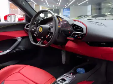2021 Ferrari 296 с пробегом 4 700 км