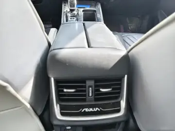 2021 Dongfeng Aeolus Yixuan Max с пробегом 48 800 км