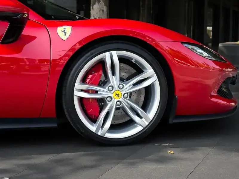 2022 Ferrari 296 с пробегом 4 600 км