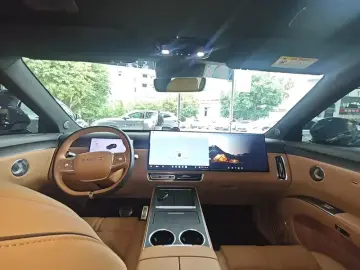 2026 Exeed EX7 с пробегом 6 400 км