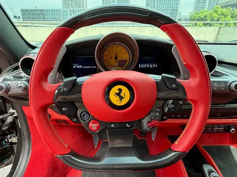 2019 Ferrari F8 с пробегом 10 000 км