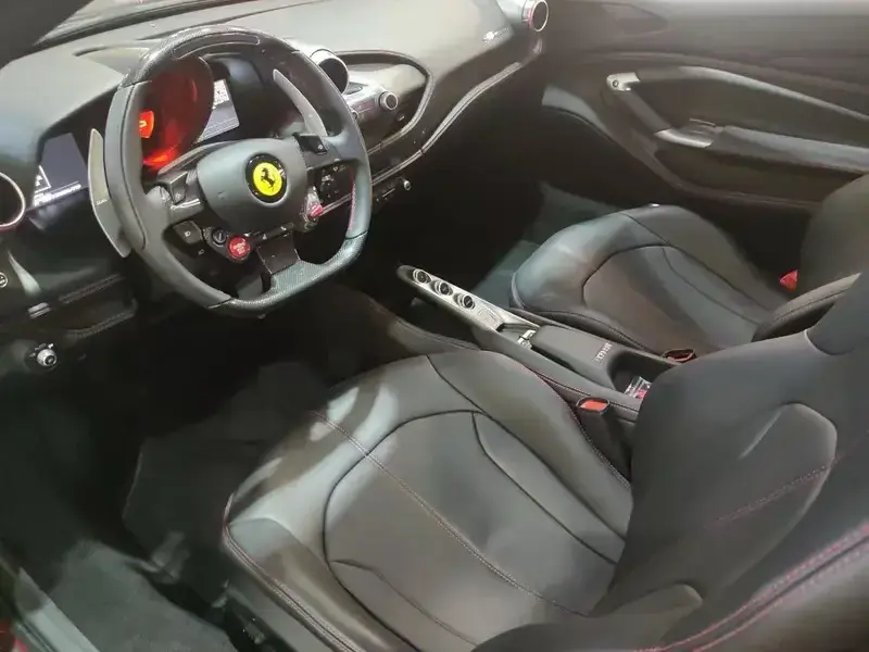 2019 Ferrari F8 с пробегом 8 200 км