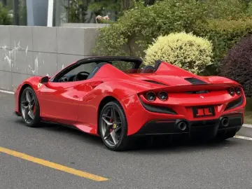 2020 Ferrari F8 с пробегом 8 300 км