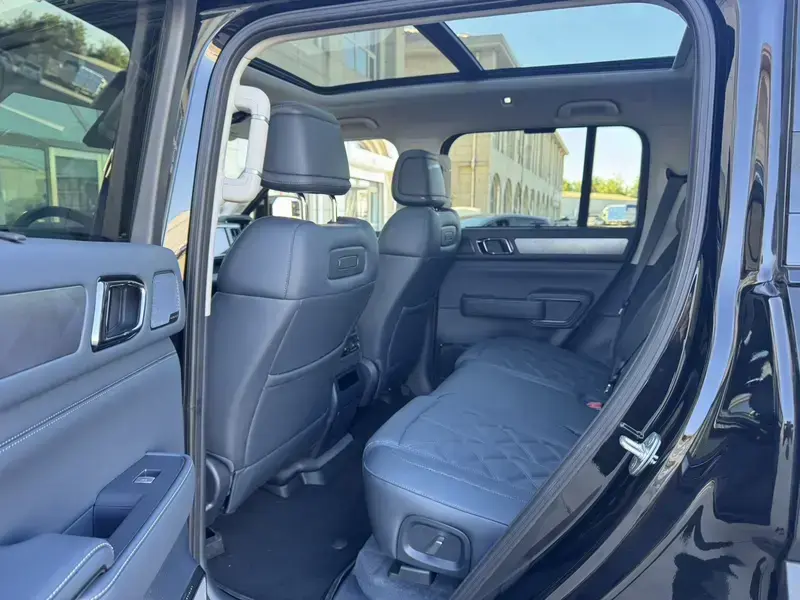 2026 BYD FangChengBao Leopard 5 с пробегом 2 800 км