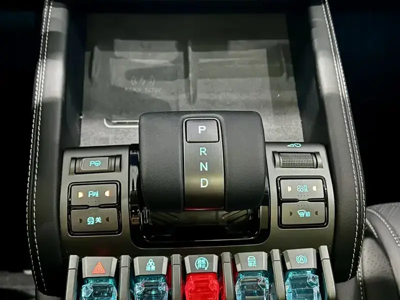 2026 BYD FangChengBao Titanium 3 с пробегом 10 000 км