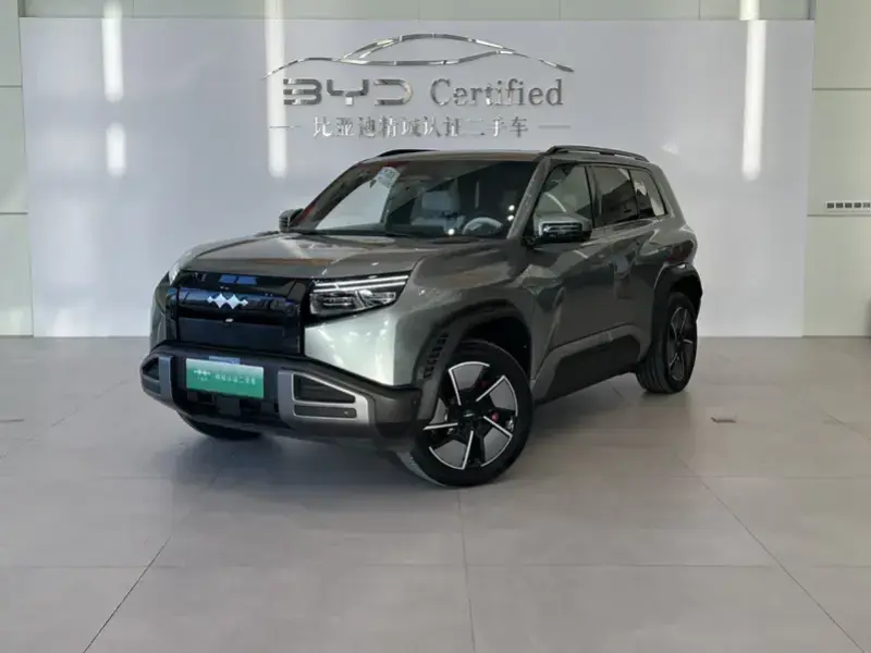 2025 BYD FangChengBao Titanium 3 с пробегом 17 000 км