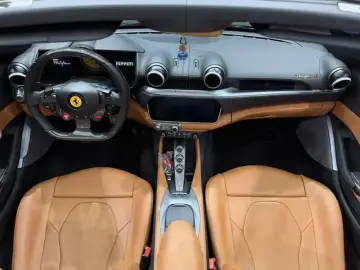 2021 Ferrari Portofino с пробегом 15 500 км