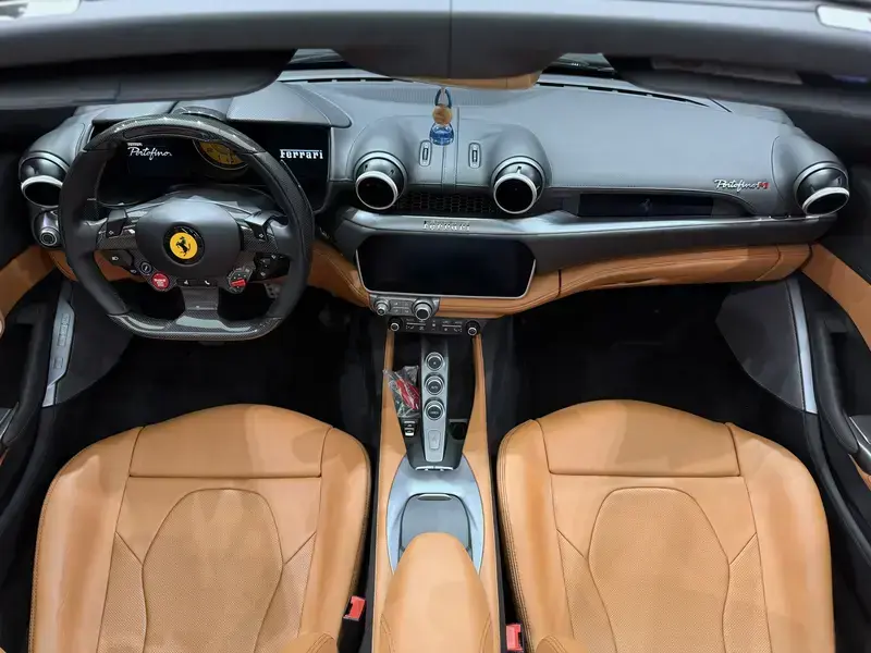 2021 Ferrari Portofino с пробегом 15 500 км