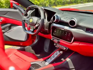 2021 Ferrari Portofino с пробегом 11 000 км