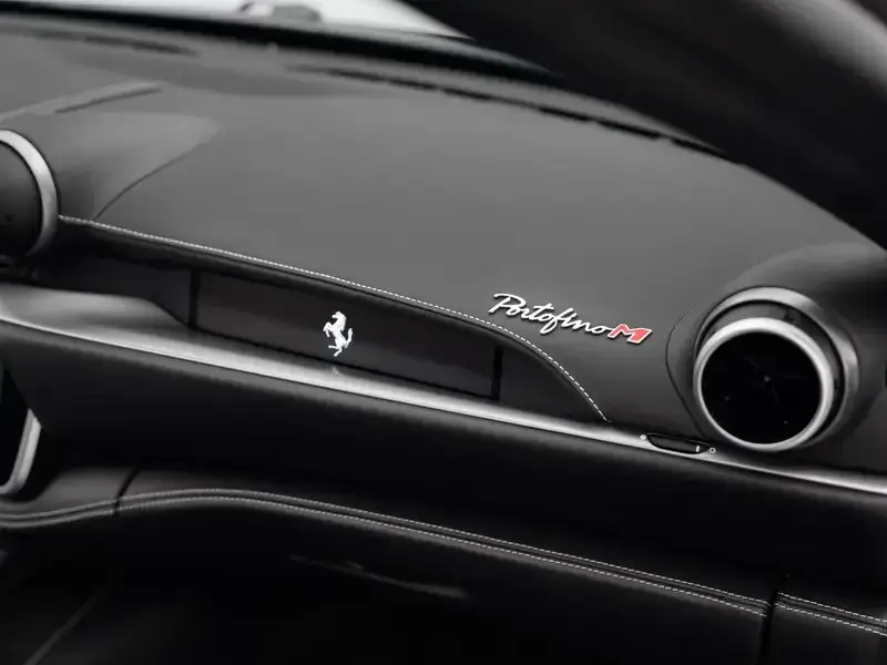 2021 Ferrari Portofino с пробегом 9 000 км