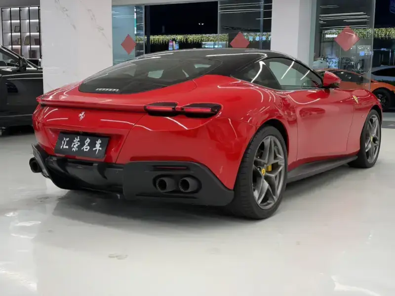 2020 Ferrari Roma с пробегом 7 000 км