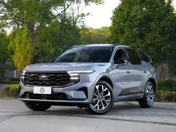 2023 Ford Edge с пробегом 33 000 км