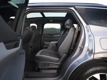 2023 Ford Edge с пробегом 33 000 км