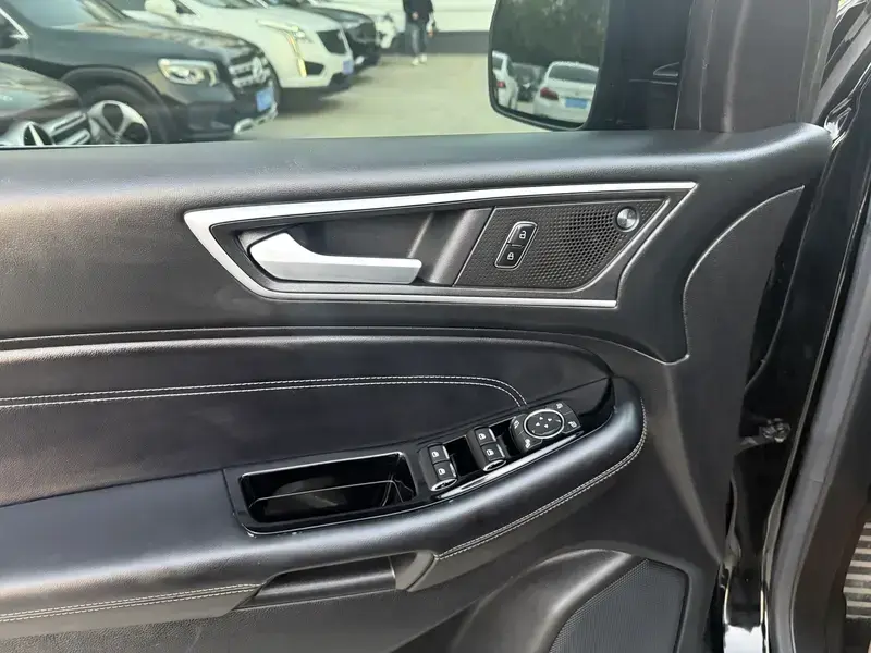 2021 Ford Edge с пробегом 40 000 км