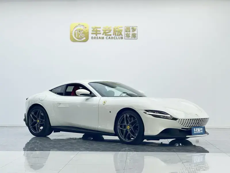 2020 Ferrari Roma с пробегом 10 800 км