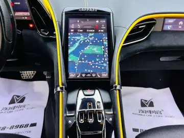 2020 Ferrari Roma с пробегом 25 000 км