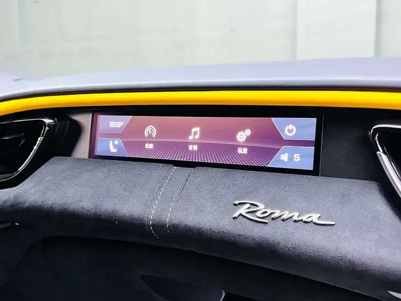 2020 Ferrari Roma с пробегом 25 000 км