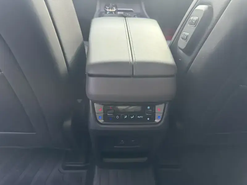 2026 Ford Edge с пробегом 3 100 км