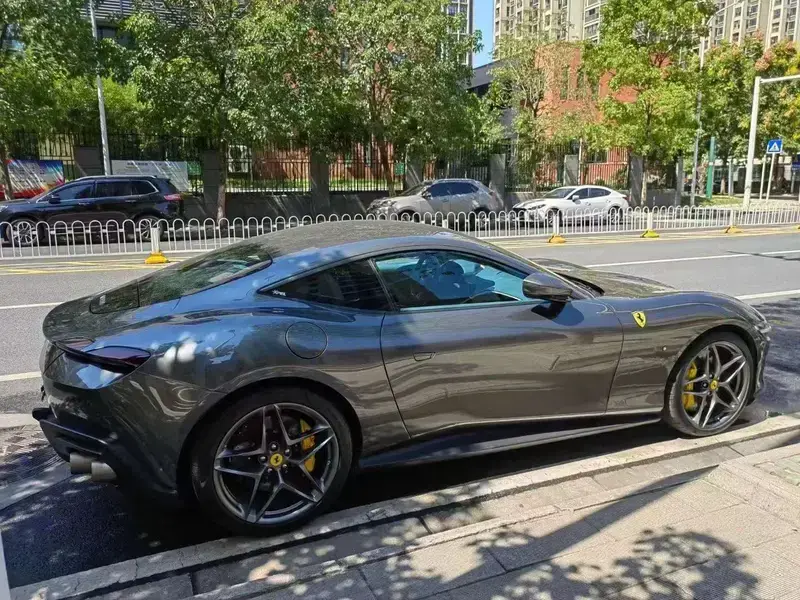 2020 Ferrari Roma с пробегом 13 500 км
