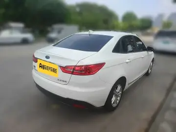 2019 Ford Escort с пробегом 58 100 км