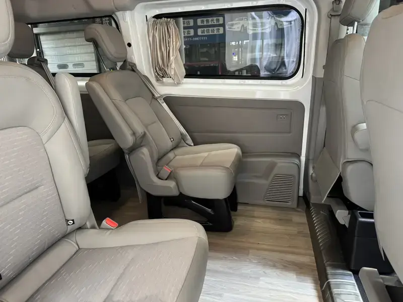 2023 Ford Transit с пробегом 35 500 км