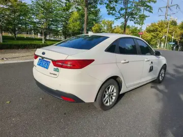 2019 Ford Escort с пробегом 85 000 км