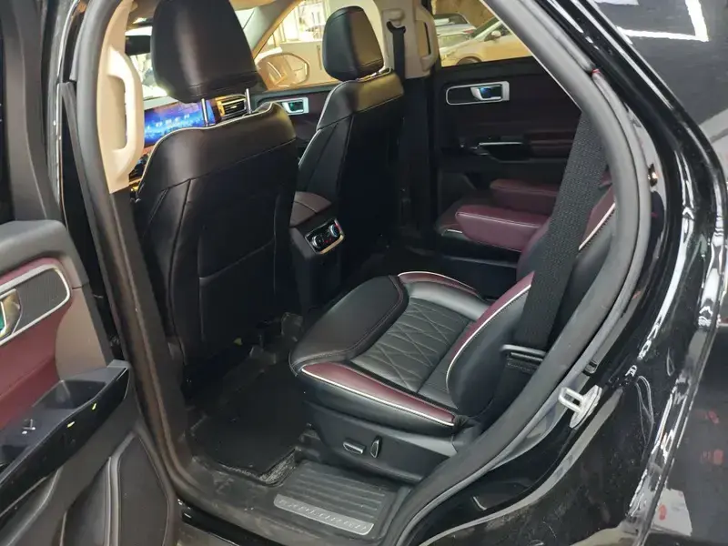 2023 Ford Explorer с пробегом 58 000 км