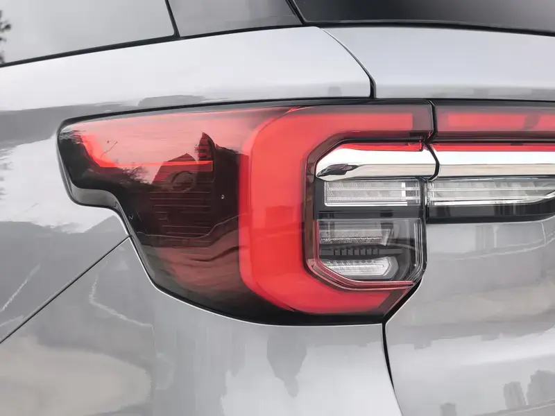 2023 Ford Explorer с пробегом 31 400 км