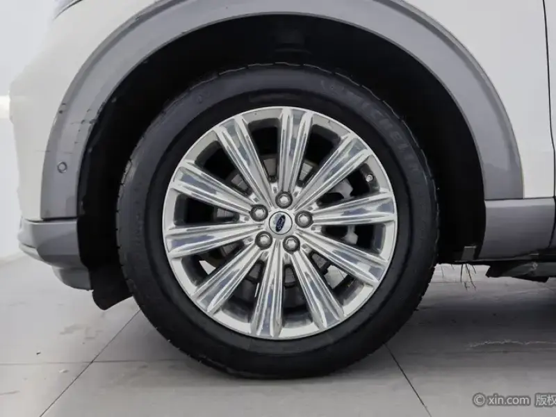2020 Ford Explorer с пробегом 109 700 км