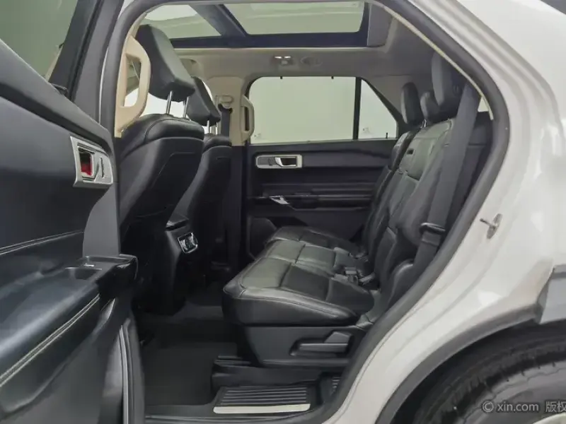 2020 Ford Explorer с пробегом 109 700 км