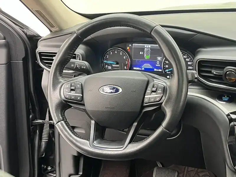 2020 Ford Explorer с пробегом 108 400 км