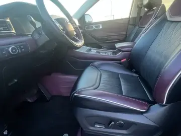 2023 Ford Explorer с пробегом 68 000 км