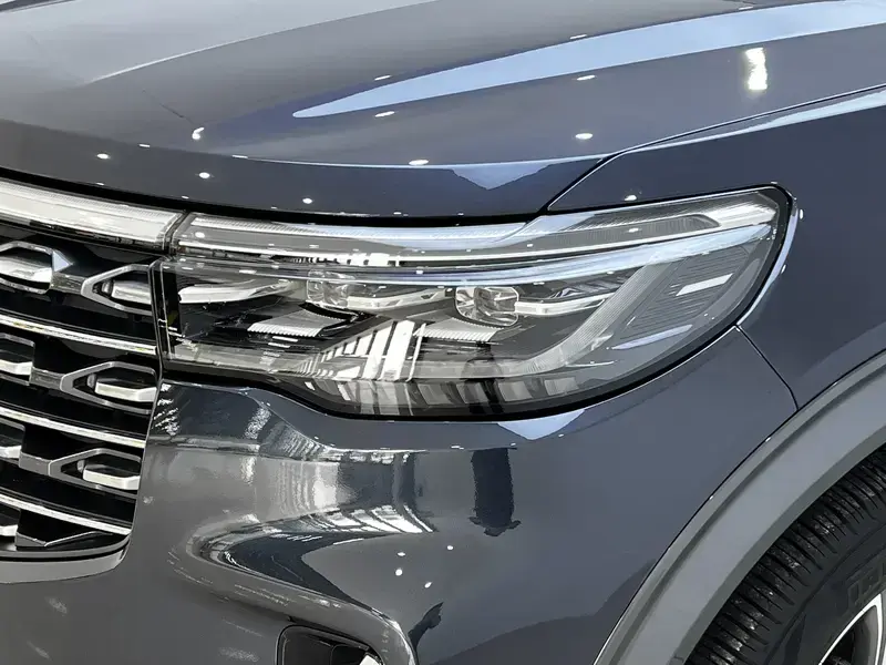 2023 Ford Explorer с пробегом 59 200 км