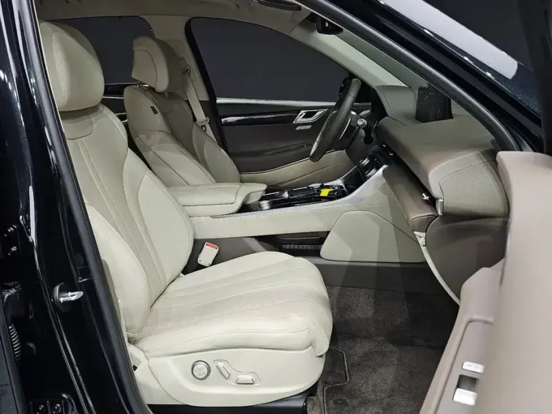 2023 Genesis GV80 с пробегом 57 389 км