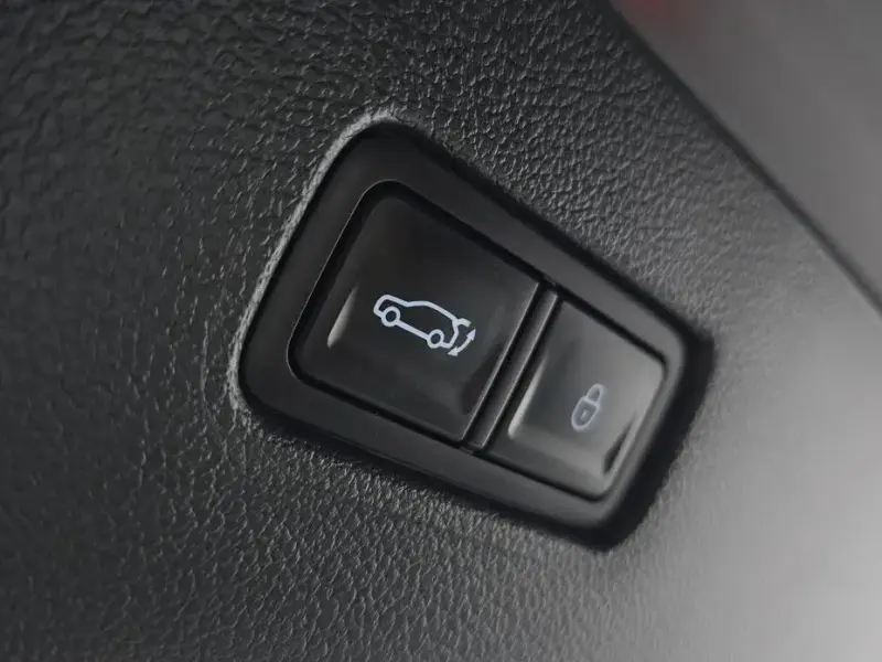 2023 Genesis GV80 с пробегом 85 789 км