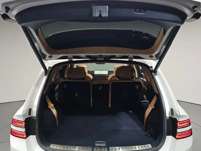 2023 Genesis GV80 с пробегом 48 820 км