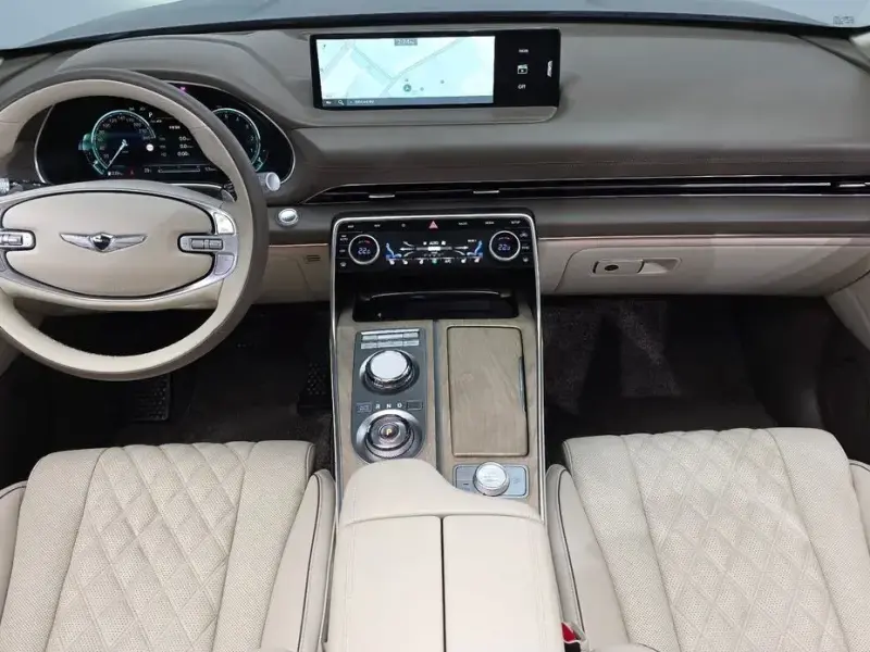 2023 Genesis GV80 с пробегом 22 469 км