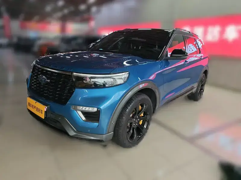 2020 Ford Explorer с пробегом 105 100 км