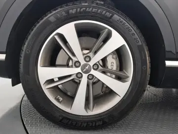 2023 Genesis GV80 с пробегом 31 278 км