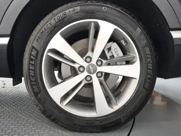 2023 Genesis GV80 с пробегом 31 278 км