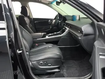 2023 Genesis GV80 с пробегом 31 278 км