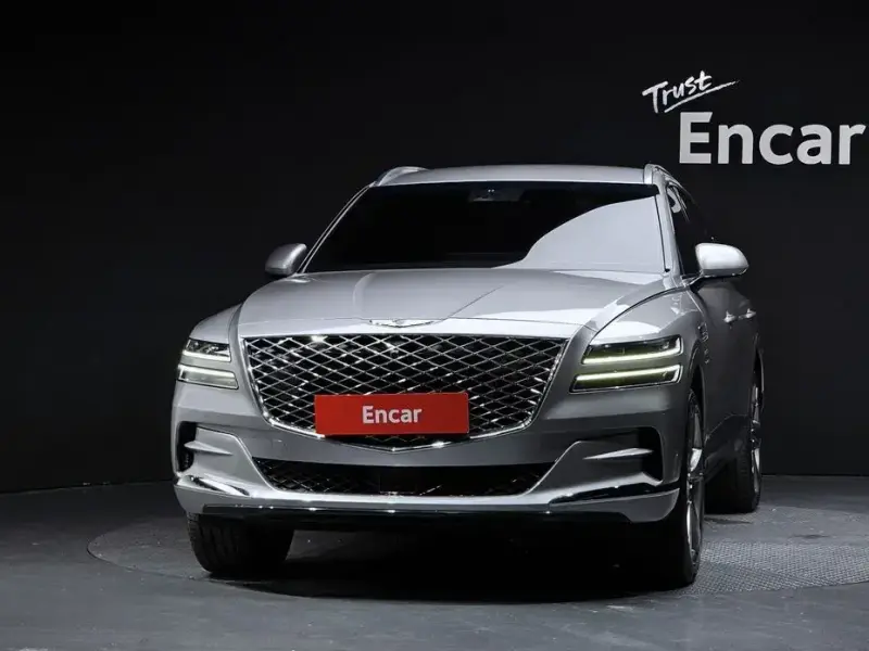 2023 Genesis GV80 с пробегом 83 372 км