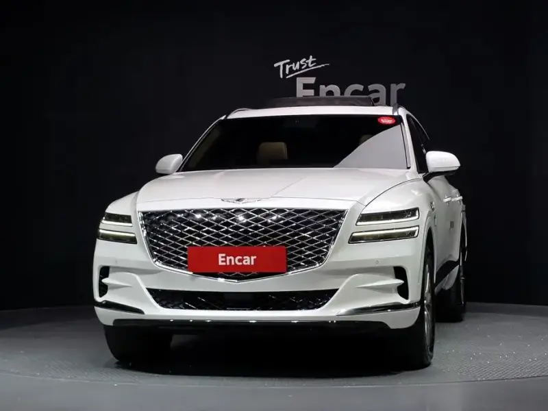 2023 Genesis GV80 с пробегом 24 887 км