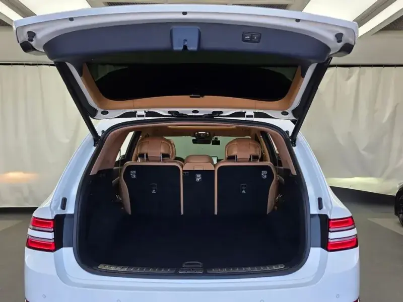 2023 Genesis GV80 с пробегом 24 887 км