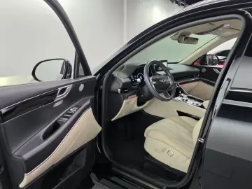 2023 Genesis GV80 с пробегом 59 160 км